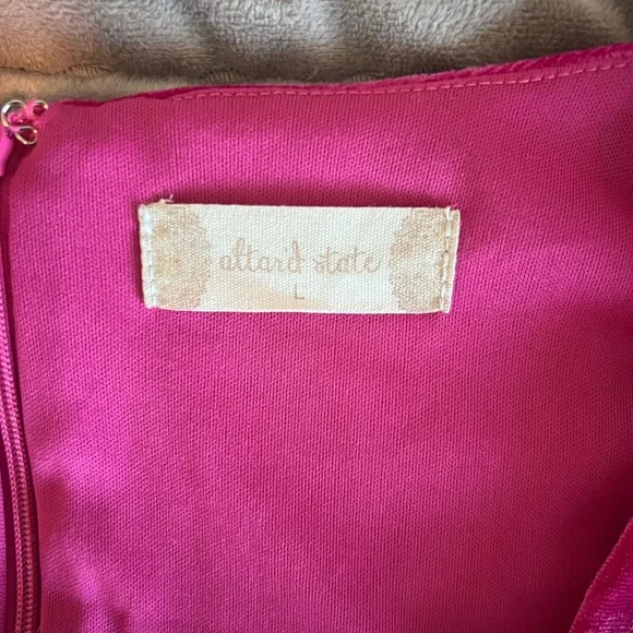 NWT Altar'd State Fuchsia Velvet Long Sleeve Faux Wrap Dress Size Large - Picture 6 of 9